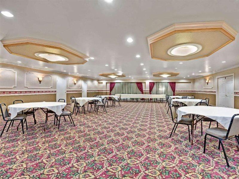 Inn At Atlantic City Hotel & Banquet Galloway Eksteriør billede