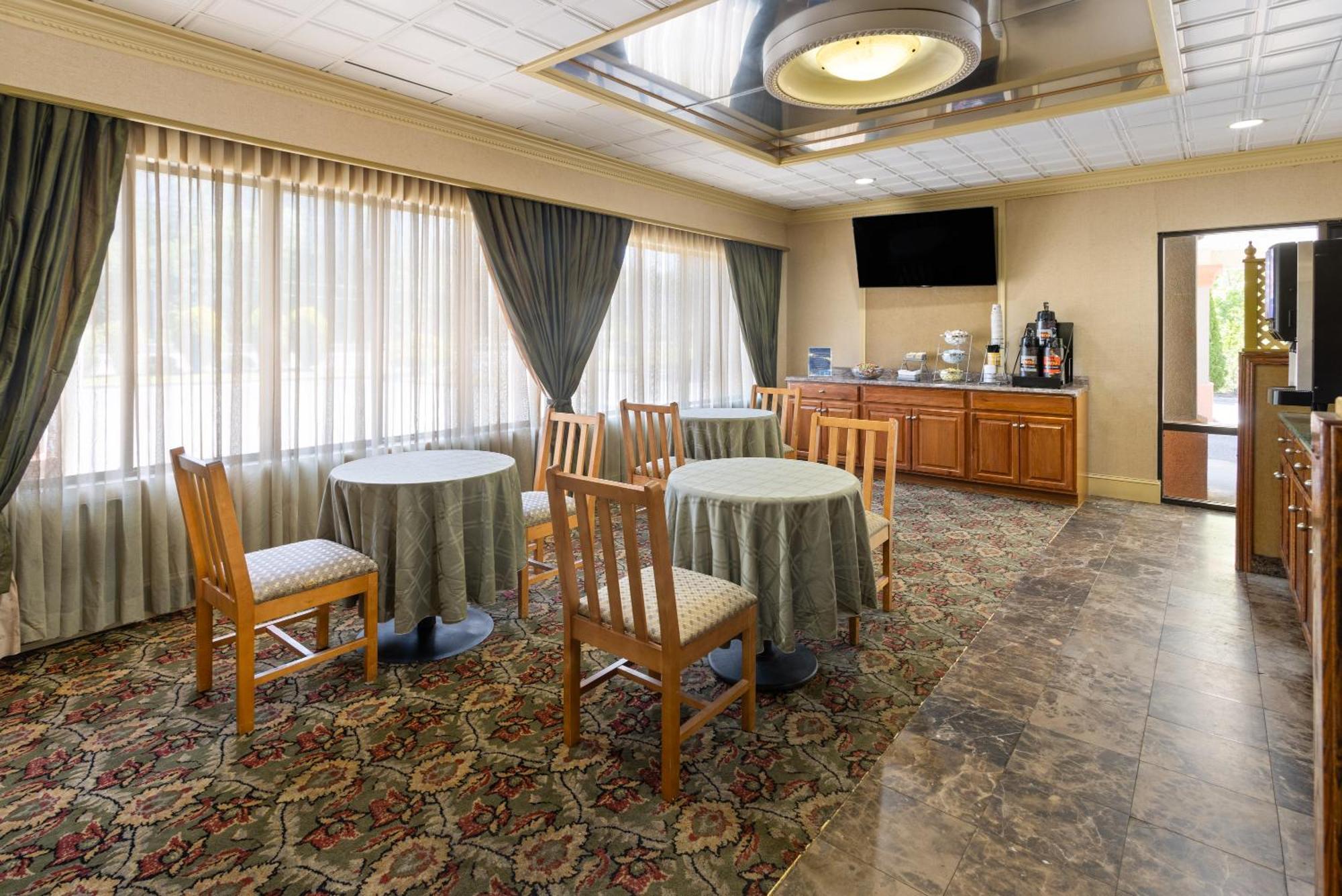 Inn At Atlantic City Hotel & Banquet Galloway Eksteriør billede
